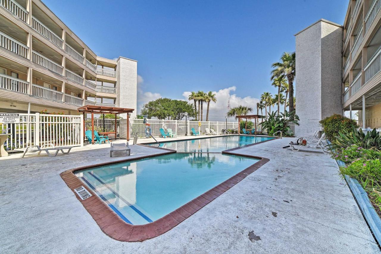 Updated Front Beach Condo With Resort Amenities! Corpus Christi Eksteriør bilde