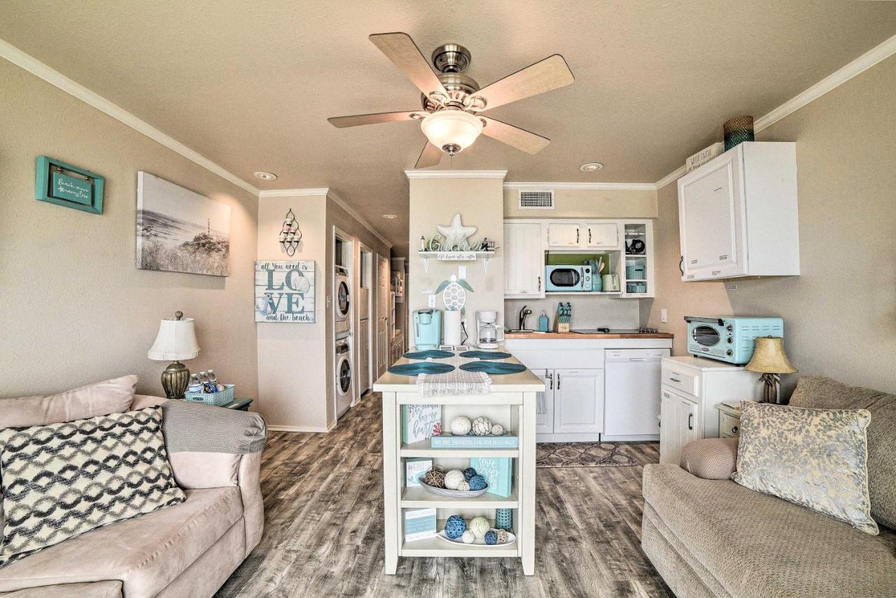 Updated Front Beach Condo With Resort Amenities! Corpus Christi Eksteriør bilde